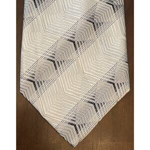 Versailler By Piattelli Hand Made 100% Silk Men’s Neck Tie Made In China